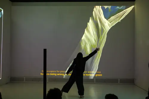 The Semiotics of Synthetic Spaces: Embodied Knowledge and Multilingual Narrative