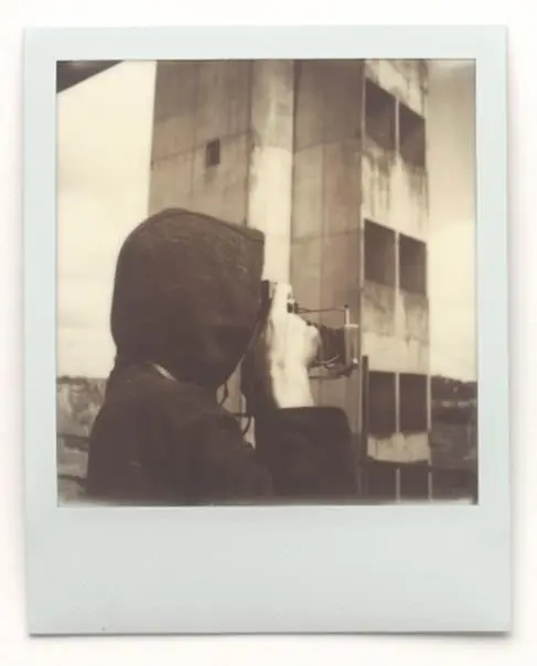 The exhibition, Static Vision, seeks to offer an original and innovative present