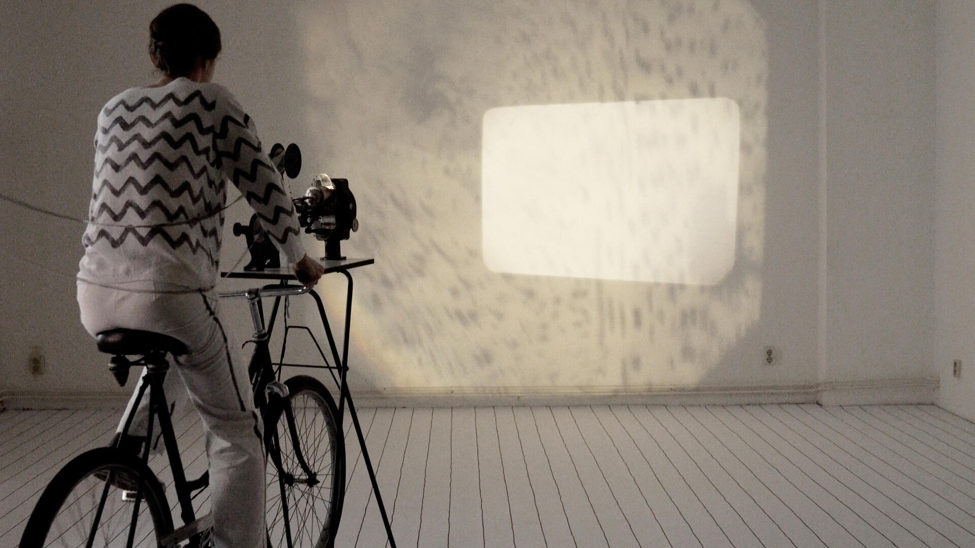 Helmcke_PineIsland_Filmstill1.jpg